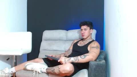 Snapshot of justinfuller_31 chatting on 02/25/26, 11:25 justinfuller_31 online show from 02/25/26, 11:25