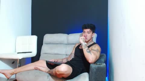 Snapshot of justinfuller_31 chatting on 03/07/26, 07:33 justinfuller_31 online show from 03/07/26, 07:33