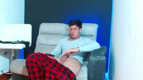 Snapshot of justinfuller_31 chatting on 03/10/26, 08:03 justinfuller_31 online show from 03/10/26, 08:03