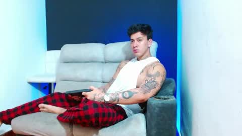 Snapshot of justinfuller_31 chatting on 04/12/26, 06:24 justinfuller_31 online show from 04/12/26, 06:24