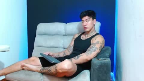 Snapshot of justinfuller_31 chatting on 05/28/26, 05:21 justinfuller_31 online show from 05/28/26, 05:21