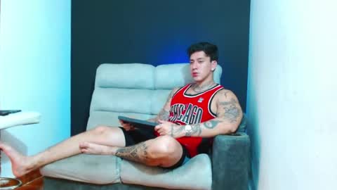Snapshot of justinfuller_31 chatting on 07/16/26, 01:22 justinfuller_31 online show from 07/16/26, 01:22