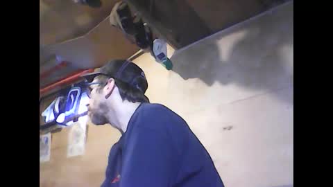 Snapshot of justinjerksit chatting on 12/13/24, 06:05 justinjerksit online show from 12/13/24, 06:05