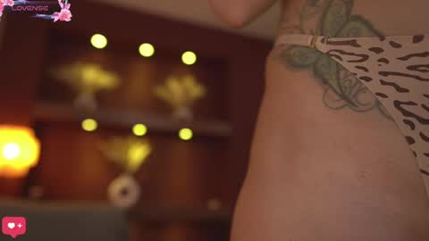 Snapshot of justinnejade chatting on 12/09/24, 09:17 Justy online show from 12/09/24, 09:17