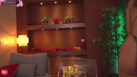 Snapshot of justinnejade chatting on 12/22/24, 07:33 Justy online show from 12/22/24, 07:33