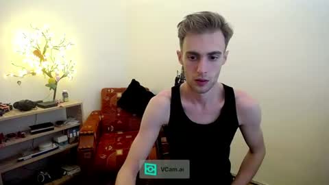 Snapshot of justinnordick chatting on 06/28/26, 09:48 Hologram Guy online show from 06/28/26, 09:48