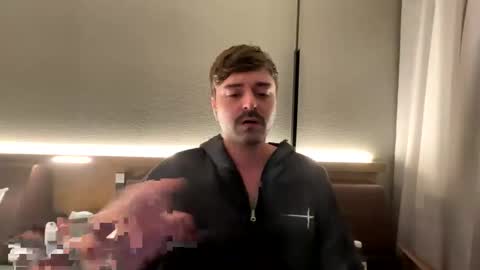 justint19 online show from 09/28/25, 04:45