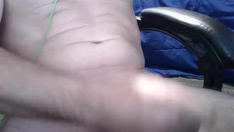 Snapshot of justinwam chatting on 02/11/25, 04:44 new here lets have fun online show from 02/11/25, 04:44