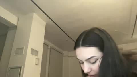 Jess online show from 12/11/24, 02:30