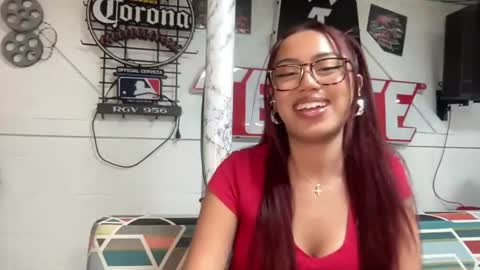 Snapshot of justjulesxoxo chatting on 08/03/26, 01:16 Jules xx online show from 08/03/26, 01:16