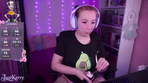 Kerry online show from 10/26/25, 09:04