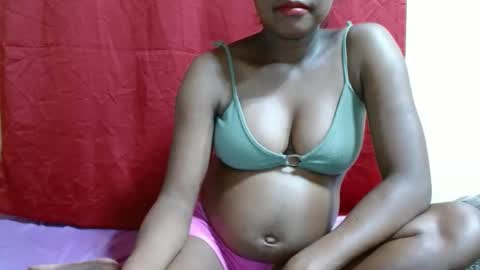 Justlhot online show from 01/06/25, 04:13