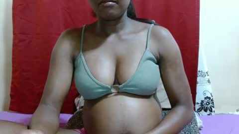 Justlhot online show from 01/08/25, 06:52