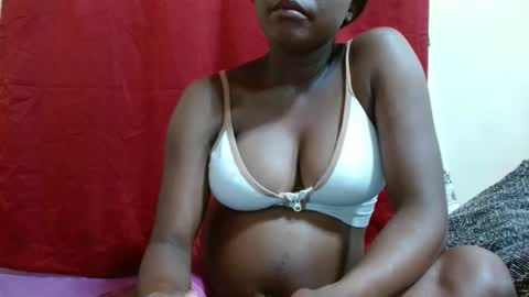 Justlhot online show from 01/10/25, 11:00