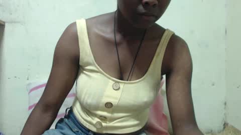 Snapshot of justlhot chatting on 12/05/25, 04:54 Justlhot online show from 12/05/25, 04:54