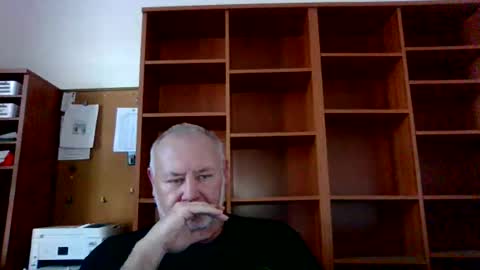 justme196756 online show from 11/02/25, 07:05