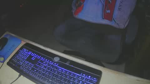 Snapshot of justme39057 chatting on 01/12/25, 08:47 Justme39057 online show from 01/12/25, 08:47