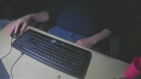 Snapshot of justme39057 chatting on 01/19/25, 08:09 Justme39057 online show from 01/19/25, 08:09