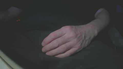 Snapshot of justme39057 chatting on 01/24/25, 05:00 Justme39057 online show from 01/24/25, 05:00