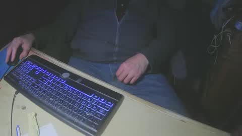 Snapshot of justme39057 chatting on 02/07/25, 08:31 Justme39057 online show from 02/07/25, 08:31