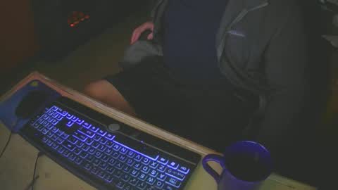 Snapshot of justme39057 chatting on 02/23/25, 04:57 Justme39057 online show from 02/23/25, 04:57