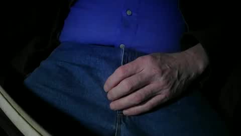 Snapshot of justme39057 chatting on 03/10/25, 02:50 Justme39057 online show from 03/10/25, 02:50