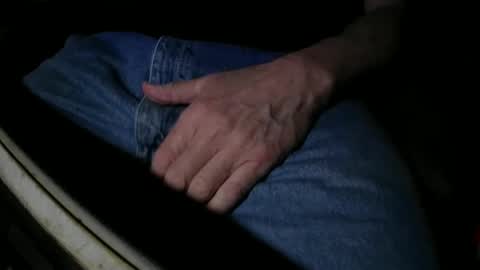 Snapshot of justme39057 chatting on 09/29/25, 02:06 Justme39057 online show from 09/29/25, 02:06