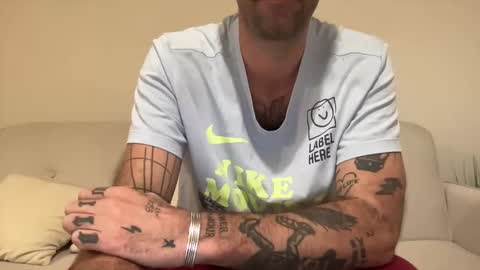 justmeandyou00 online show from 12/14/24, 06:52