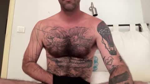 justmeandyou00 online show from 10/06/25, 02:14