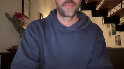 justmeandyou00 online show from 12/21/25, 07:43