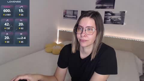 Julie online show from 12/19/24, 05:18