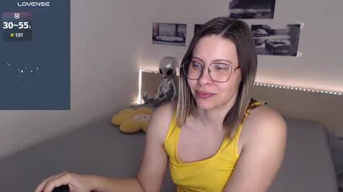 Julie online show from 01/23/25, 05:02