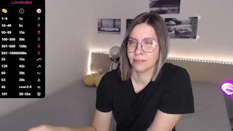 Snapshot of justmexy7 chatting on 02/06/26, 05:05 Julie online show from 02/06/26, 05:05