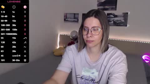 Snapshot of justmexy7 chatting on 02/11/26, 05:12 Julie online show from 02/11/26, 05:12