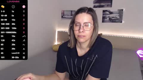 Snapshot of justmexy7 chatting on 02/20/26, 05:04 Julie online show from 02/20/26, 05:04