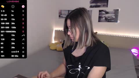 Snapshot of justmexy7 chatting on 03/13/26, 05:19 Julie online show from 03/13/26, 05:19