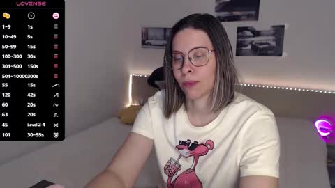 Snapshot of justmexy7 chatting on 03/31/26, 04:02 Julie online show from 03/31/26, 04:02