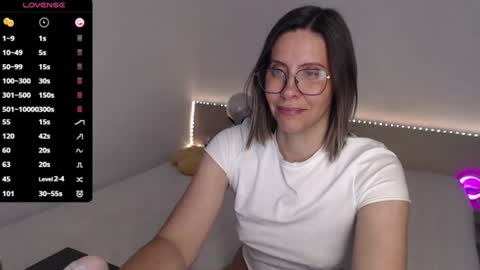Snapshot of justmexy7 chatting on 07/31/26, 04:12 Julie online show from 07/31/26, 04:12