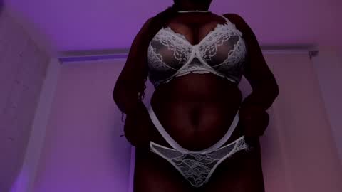 Nala online show from 01/20/25, 03:48