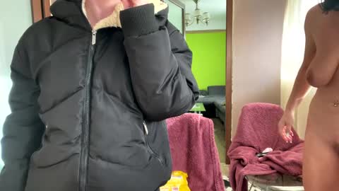 Ana online show from 02/23/25, 06:39