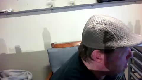 Snapshot of justsetfree chatting on 02/19/25, 01:51 justsetfree online show from 02/19/25, 01:51