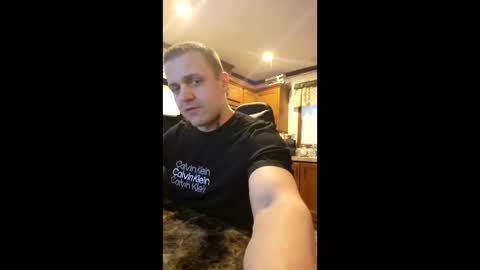 Snapshot of justus0624 chatting on 04/01/26, 12:11 justus0624 online show from 04/01/26, 12:11