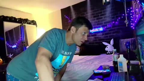 Eetantungfuk Mias online show from 12/09/24, 09:48