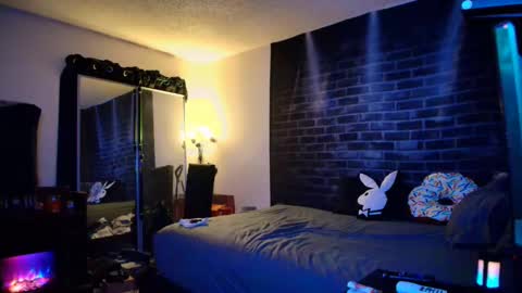 Eetantungfuk Mias online show from 12/13/24, 11:23