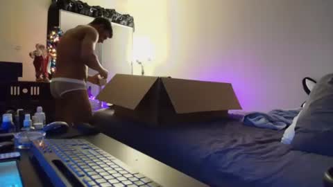 Eetantungfuk Mias online show from 12/17/24, 06:09