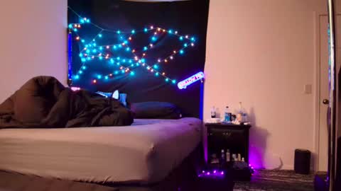 Eetantungfuk Mias online show from 02/06/25, 11:58