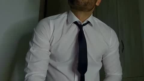 Justin online show from 12/05/25, 06:33