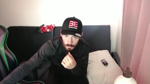 justyouraveragebeast online show from 11/22/25, 07:35