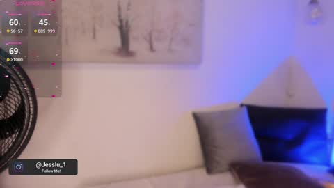 Snapshot of jvenuss chatting on 01/04/25, 01:42 ees 3 online show from 01/04/25, 01:42