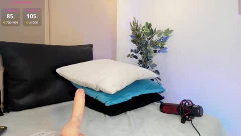 ees 3 online show from 02/19/25, 10:53